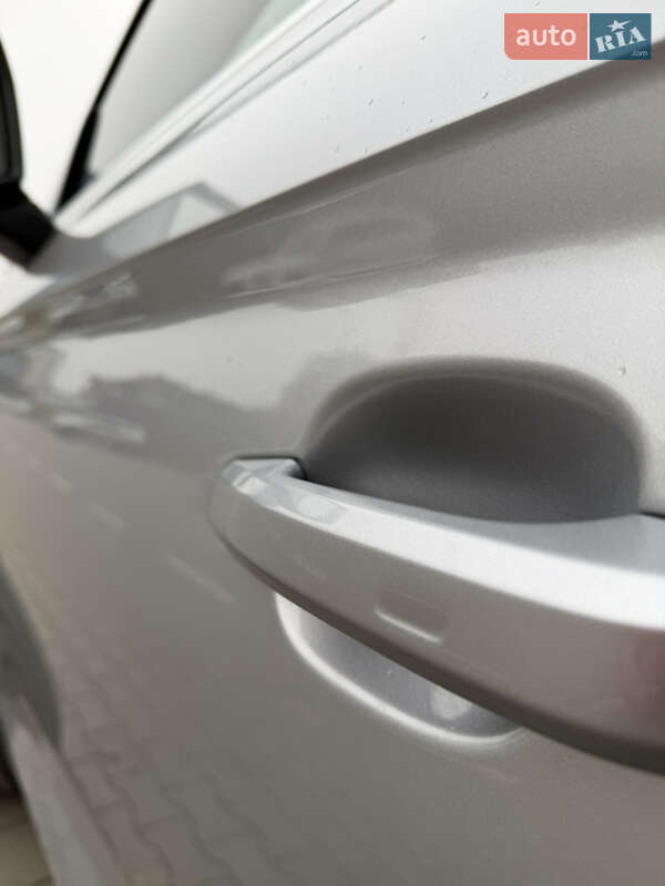 Внедорожник / Кроссовер Audi Q5 2022 в Тернополе