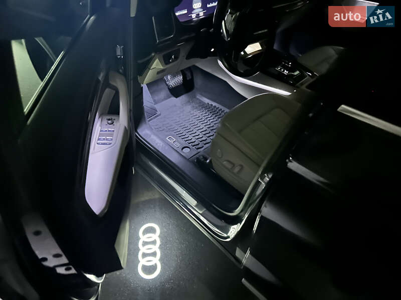 Внедорожник / Кроссовер Audi Q5 2020 в Киеве фото 40 Внедорожник / Кроссовер Audi Q5 2020 в Киеве