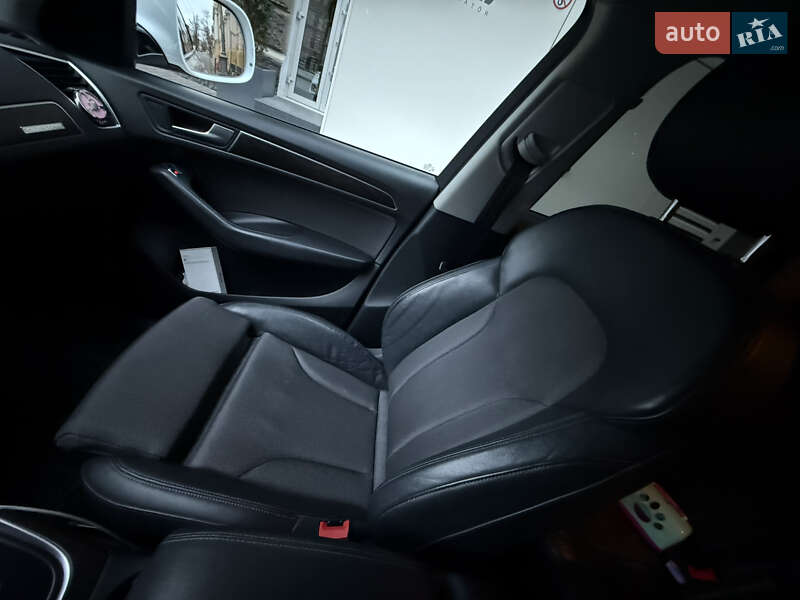 Внедорожник / Кроссовер Audi Q5 2015 в Одессе