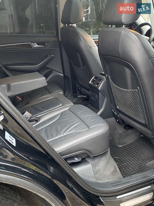 Внедорожник / Кроссовер Audi Q5 2015 в Тернополе фото 31 Внедорожник / Кроссовер Audi Q5 2015 в Тернополе
