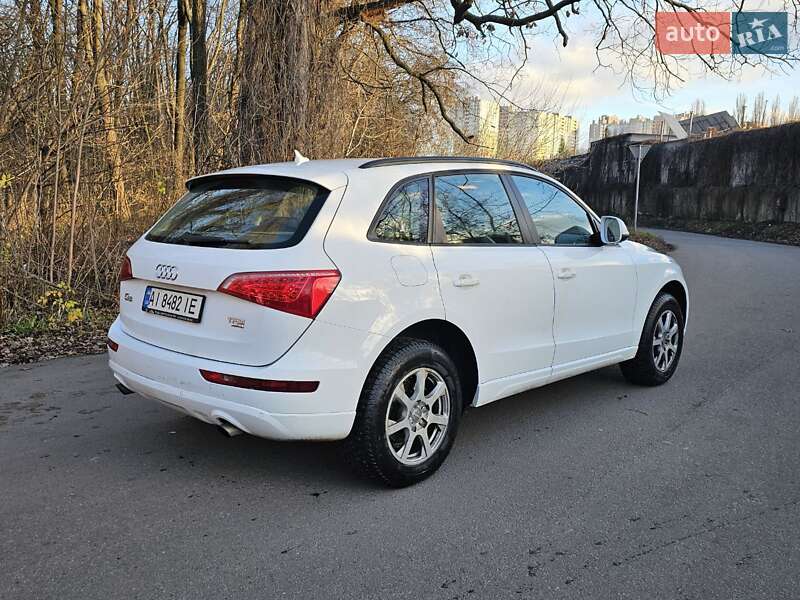 Внедорожник / Кроссовер Audi Q5 2010 в Киеве фото 8 Внедорожник / Кроссовер Audi Q5 2010 в Киеве