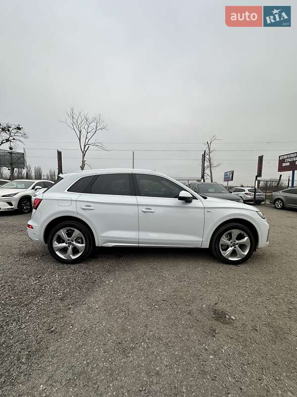 Внедорожник / Кроссовер Audi Q5 2022 в Белогородке фото 5 Внедорожник / Кроссовер Audi Q5 2022 в Белогородке