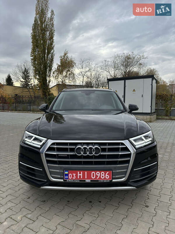 Внедорожник / Кроссовер Audi Q5 2019 в Киеве