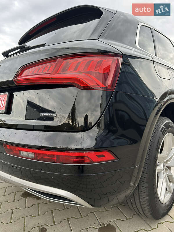 Внедорожник / Кроссовер Audi Q5 2019 в Киеве