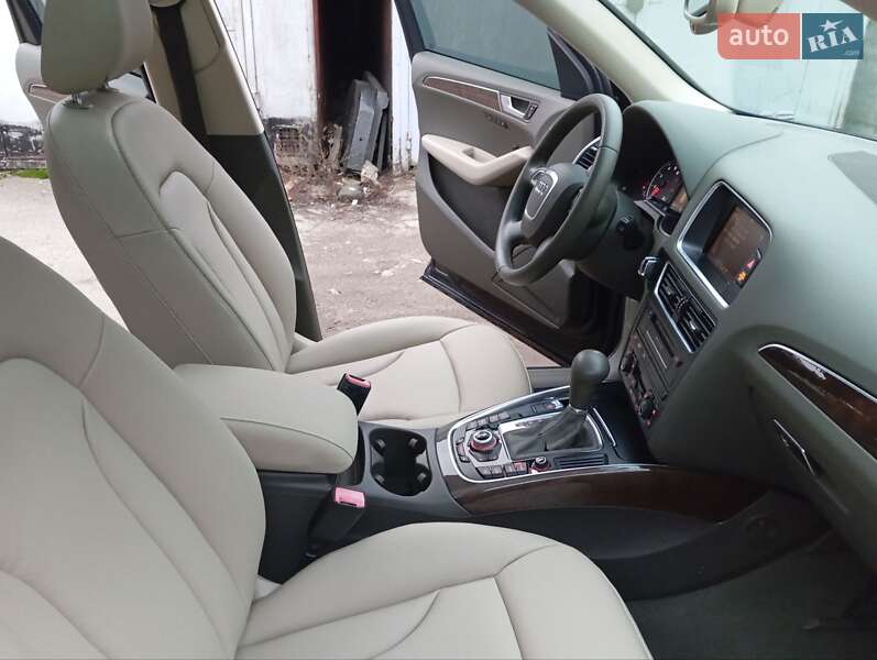 Внедорожник / Кроссовер Audi Q5 2011 в Киеве фото 23 Внедорожник / Кроссовер Audi Q5 2011 в Киеве