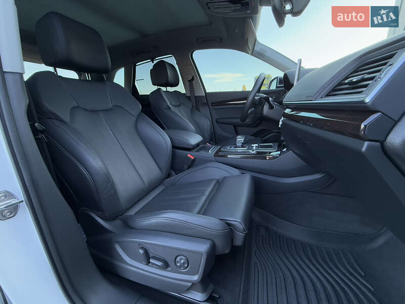 Внедорожник / Кроссовер Audi Q5 2018 в Луцке фото 18 Внедорожник / Кроссовер Audi Q5 2018 в Луцке