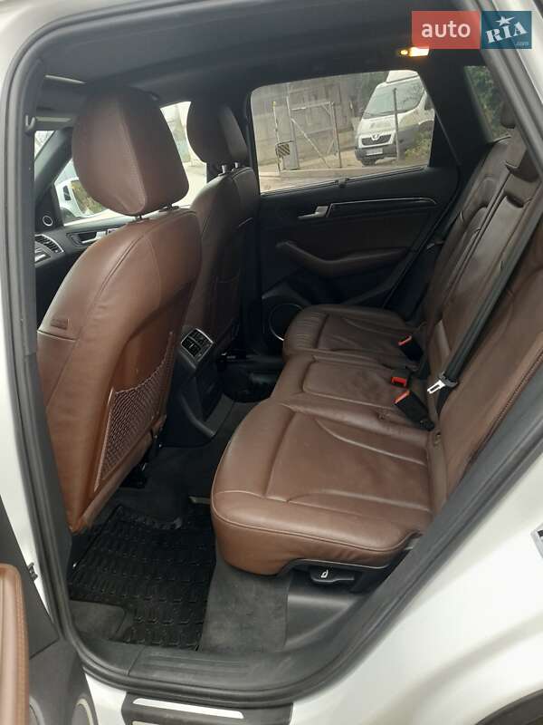 Внедорожник / Кроссовер Audi Q5 2013 в Фастове