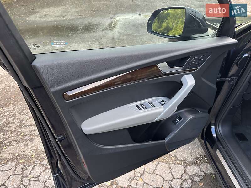 Внедорожник / Кроссовер Audi Q5 2018 в Львове фото 49 Внедорожник / Кроссовер Audi Q5 2018 в Львове