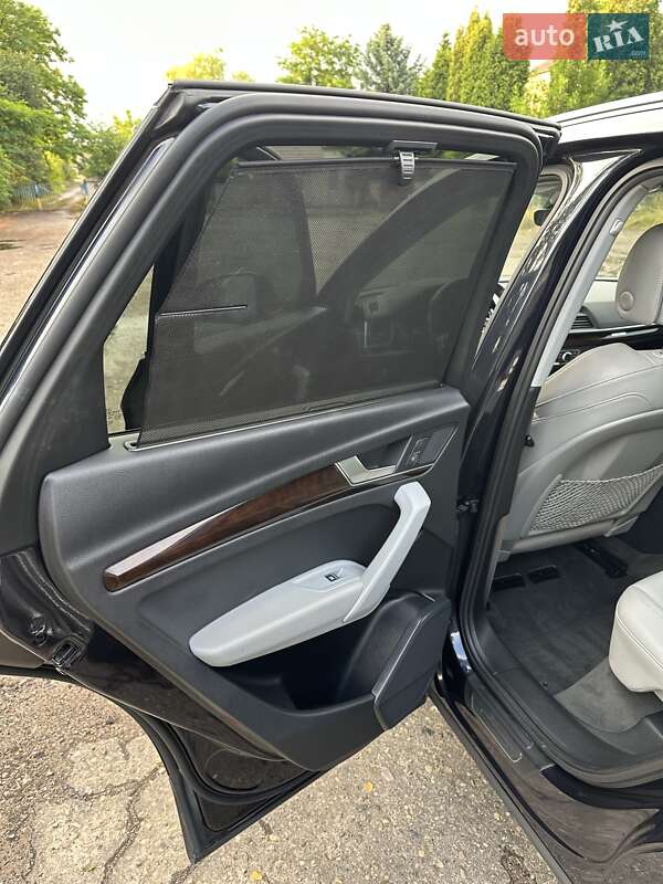 Внедорожник / Кроссовер Audi Q5 2018 в Львове фото 58 Внедорожник / Кроссовер Audi Q5 2018 в Львове