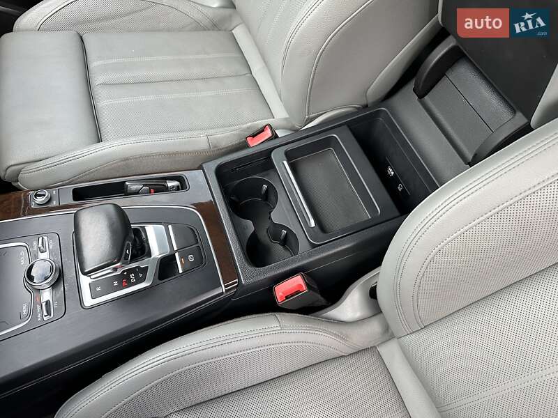 Внедорожник / Кроссовер Audi Q5 2018 в Львове фото 68 Внедорожник / Кроссовер Audi Q5 2018 в Львове