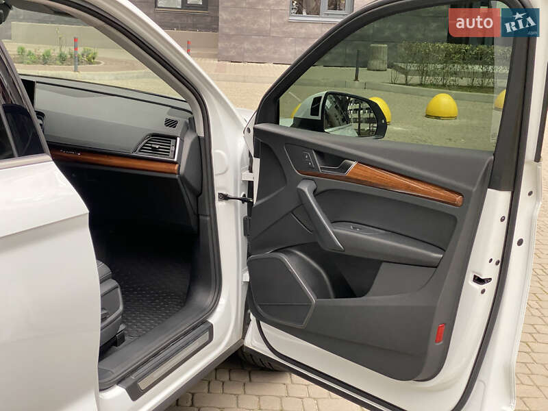 Внедорожник / Кроссовер Audi Q5 2024 в Киеве фото 28 Внедорожник / Кроссовер Audi Q5 2024 в Киеве