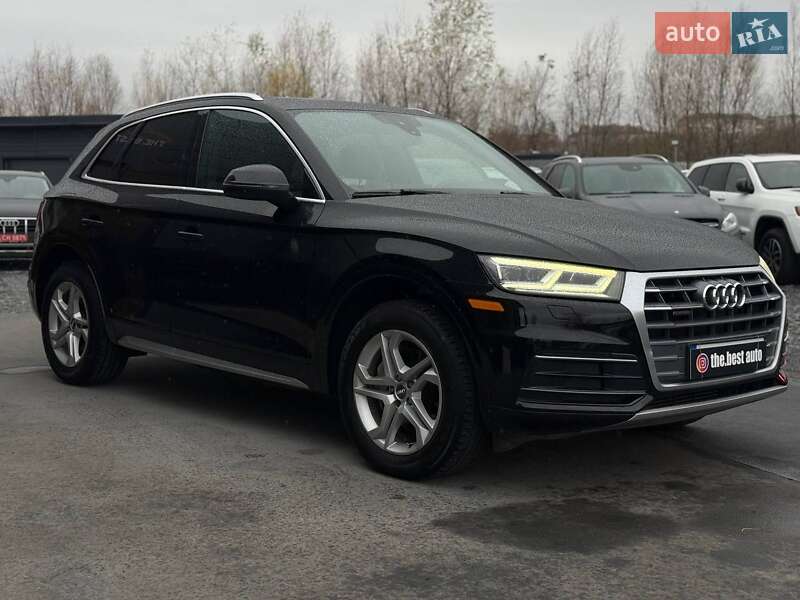 Внедорожник / Кроссовер Audi Q5 2018 в Ровно