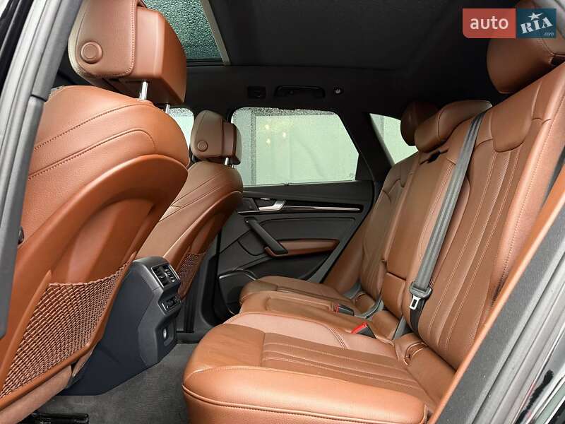 Внедорожник / Кроссовер Audi Q5 2018 в Ровно