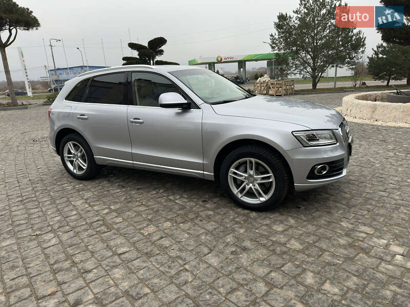 Внедорожник / Кроссовер Audi Q5 2015 в Львове фото 10 Внедорожник / Кроссовер Audi Q5 2015 в Львове