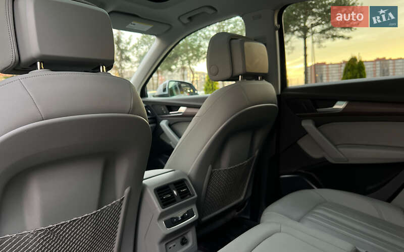 Внедорожник / Кроссовер Audi Q5 2020 в Львове фото 24 Внедорожник / Кроссовер Audi Q5 2020 в Львове