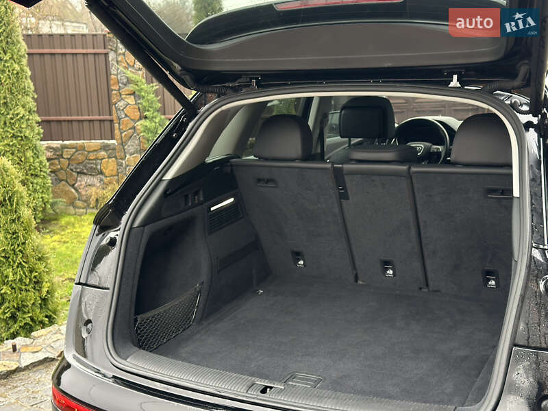 Внедорожник / Кроссовер Audi Q5 2020 в Виннице фото 28 Внедорожник / Кроссовер Audi Q5 2020 в Виннице