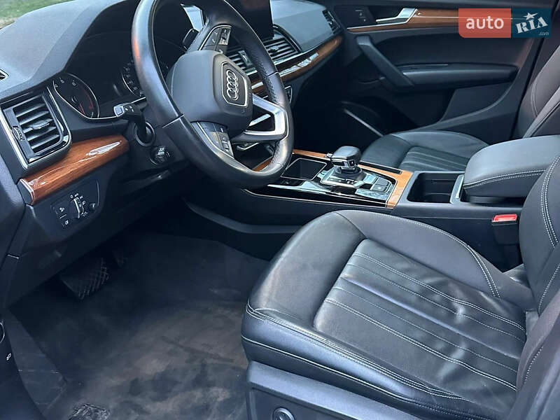 Внедорожник / Кроссовер Audi Q5 2019 в Одессе фото 4 Внедорожник / Кроссовер Audi Q5 2019 в Одессе