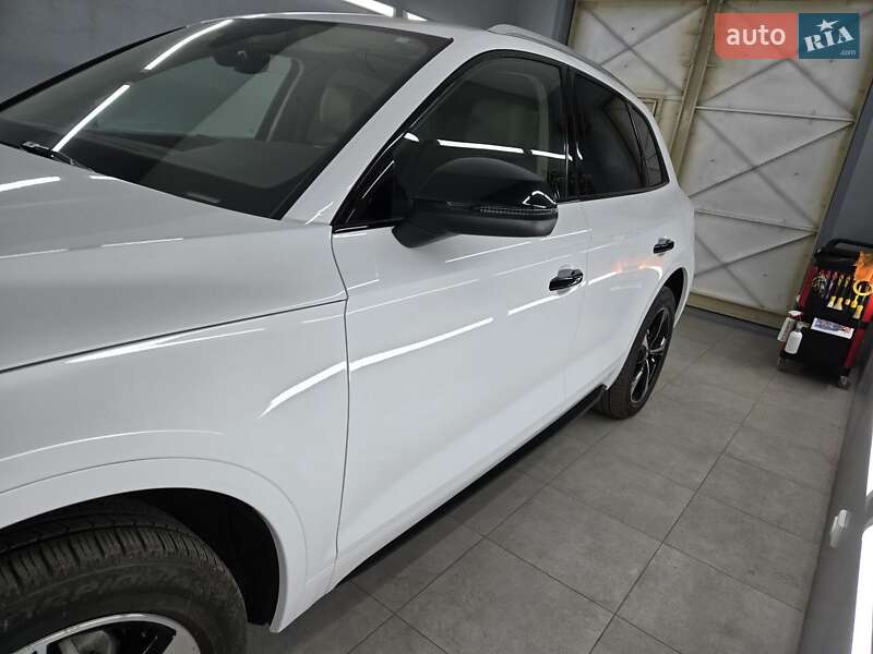 Внедорожник / Кроссовер Audi Q5 2019 в Измаиле фото 4 Внедорожник / Кроссовер Audi Q5 2019 в Измаиле