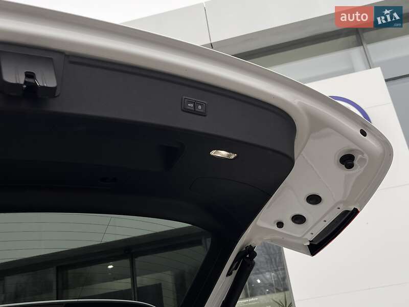 Внедорожник / Кроссовер Audi Q5 2017 в Житомире