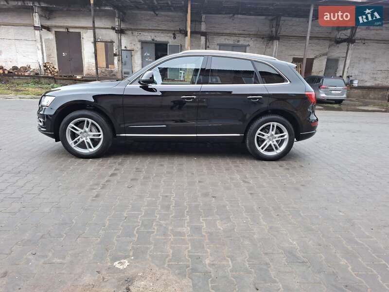 Внедорожник / Кроссовер Audi Q5 2016 в Луцке фото 2 Внедорожник / Кроссовер Audi Q5 2016 в Луцке