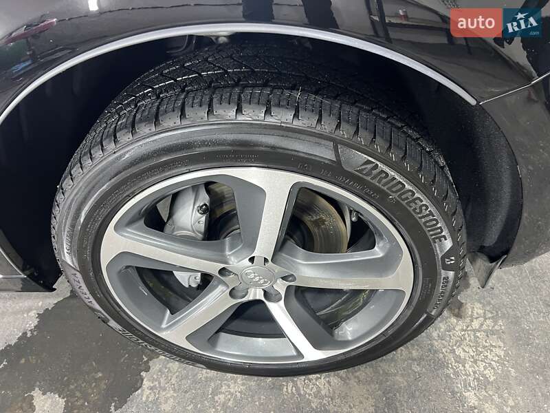 Внедорожник / Кроссовер Audi Q5 2016 в Виноградове фото 34 Внедорожник / Кроссовер Audi Q5 2016 в Виноградове