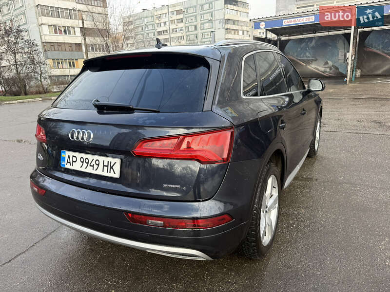Внедорожник / Кроссовер Audi Q5 2019 в Запорожье