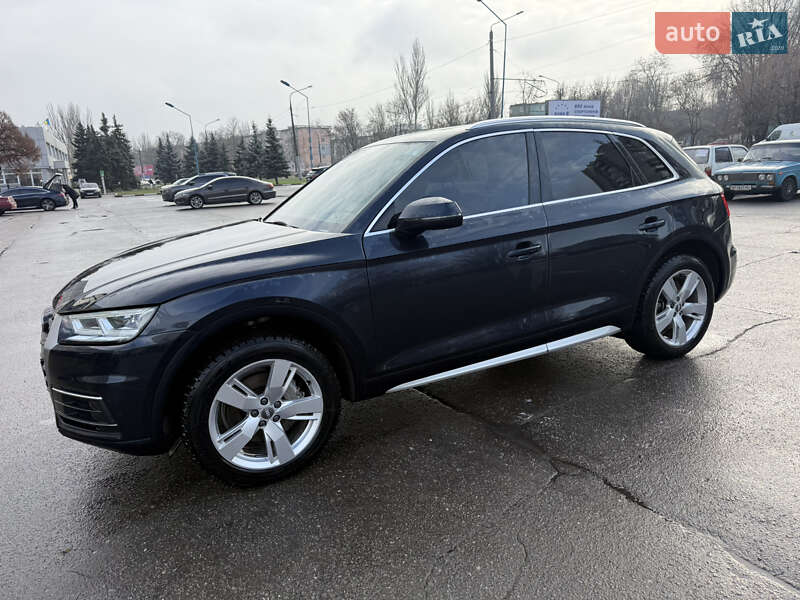 Внедорожник / Кроссовер Audi Q5 2019 в Запорожье