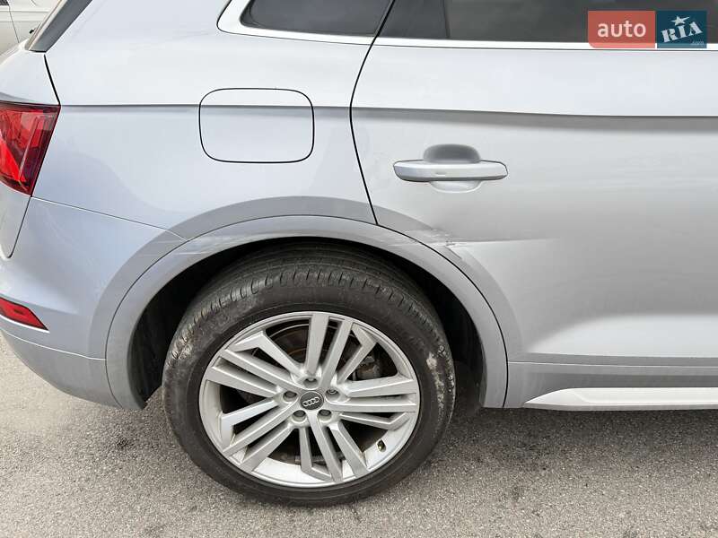 Внедорожник / Кроссовер Audi Q5 2018 в Киеве