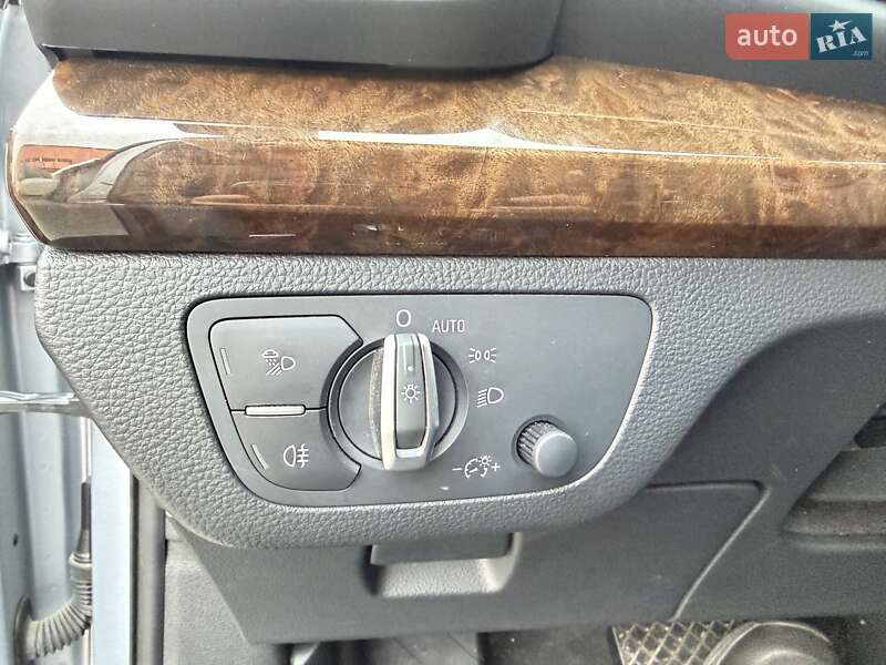 Внедорожник / Кроссовер Audi Q5 2018 в Киеве