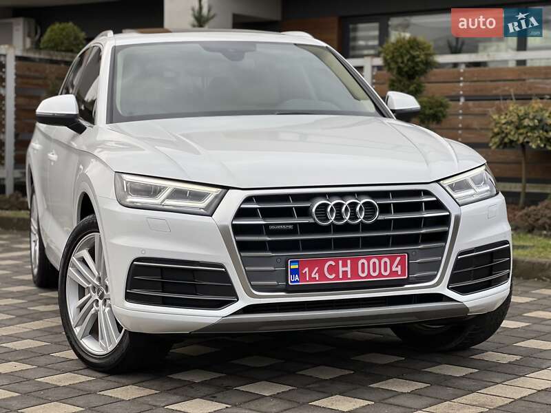 Внедорожник / Кроссовер Audi Q5 2018 в Стрые