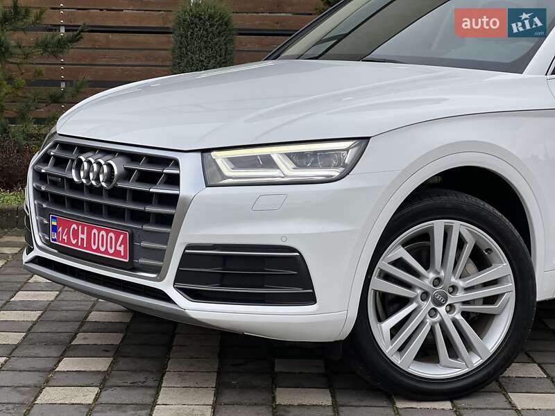 Внедорожник / Кроссовер Audi Q5 2018 в Стрые