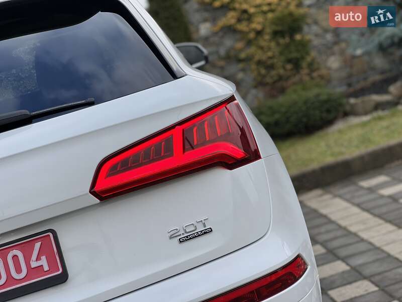 Внедорожник / Кроссовер Audi Q5 2018 в Стрые