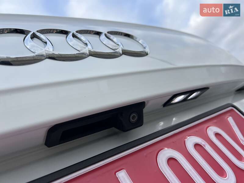 Внедорожник / Кроссовер Audi Q5 2018 в Стрые