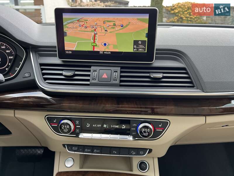 Внедорожник / Кроссовер Audi Q5 2018 в Стрые