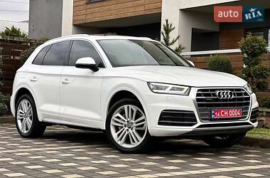 Внедорожник / Кроссовер Audi Q5 2018 в Стрые