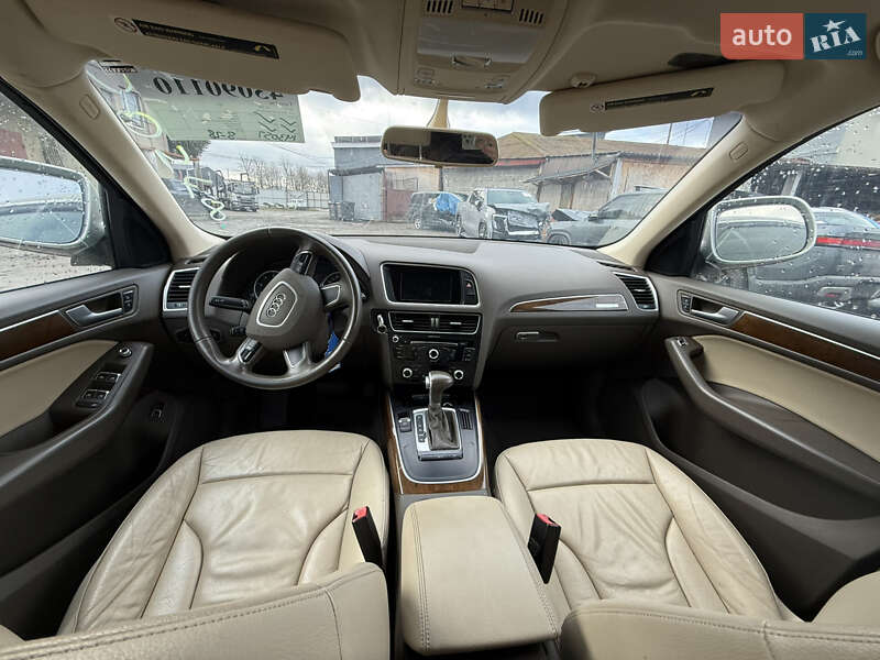 Внедорожник / Кроссовер Audi Q5 2015 в Стрые