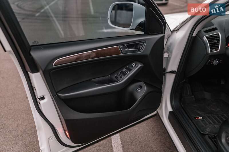 Внедорожник / Кроссовер Audi Q5 2015 в Ровно фото 41 Внедорожник / Кроссовер Audi Q5 2015 в Ровно