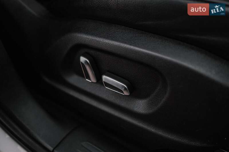 Внедорожник / Кроссовер Audi Q5 2015 в Ровно фото 64 Внедорожник / Кроссовер Audi Q5 2015 в Ровно