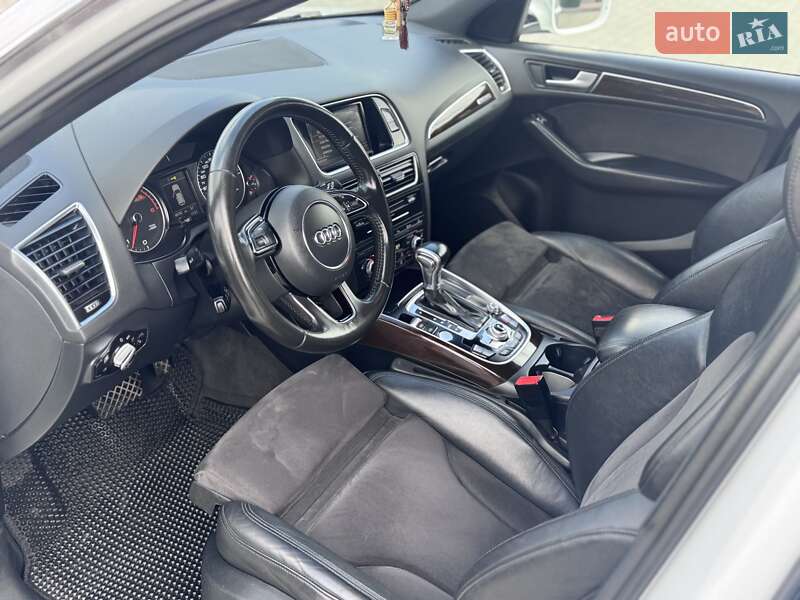 Внедорожник / Кроссовер Audi Q5 2016 в Виннице