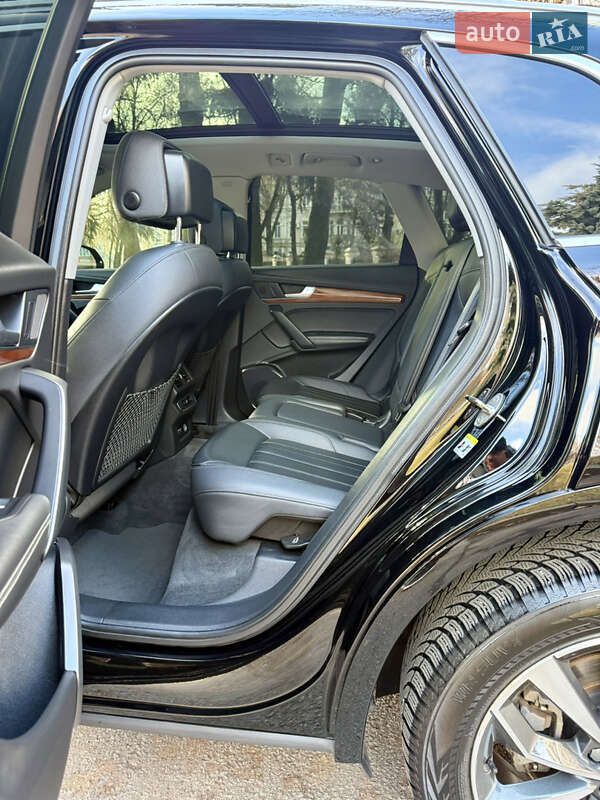 Внедорожник / Кроссовер Audi Q5 2020 в Полтаве фото 28 Внедорожник / Кроссовер Audi Q5 2020 в Полтаве