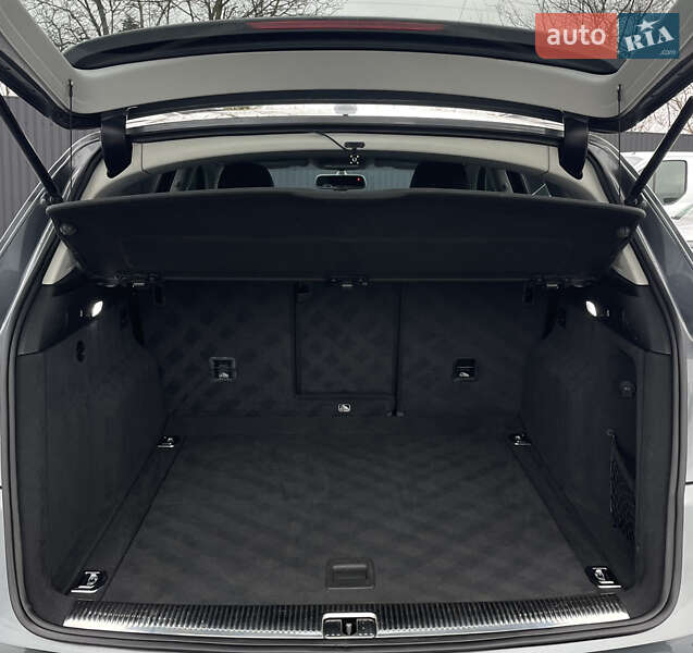 Внедорожник / Кроссовер Audi Q5 2015 в Дрогобыче фото 37 Внедорожник / Кроссовер Audi Q5 2015 в Дрогобыче