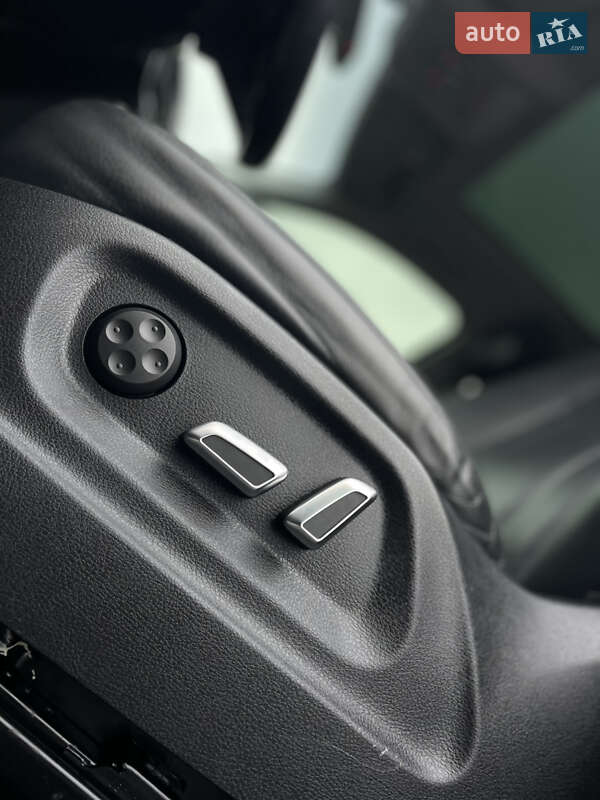 Внедорожник / Кроссовер Audi Q5 2015 в Дрогобыче фото 49 Внедорожник / Кроссовер Audi Q5 2015 в Дрогобыче