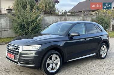 Внедорожник / Кроссовер Audi Q5 2018 в Ровно