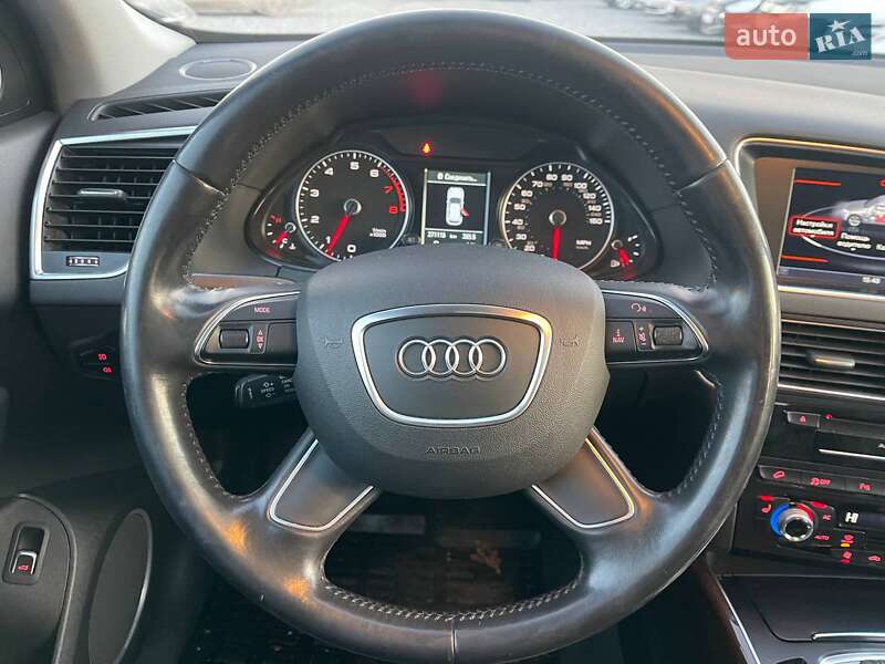 Внедорожник / Кроссовер Audi Q5 2014 в Киеве