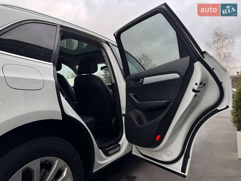 Внедорожник / Кроссовер Audi Q5 2015 в Ровно фото 54 Внедорожник / Кроссовер Audi Q5 2015 в Ровно