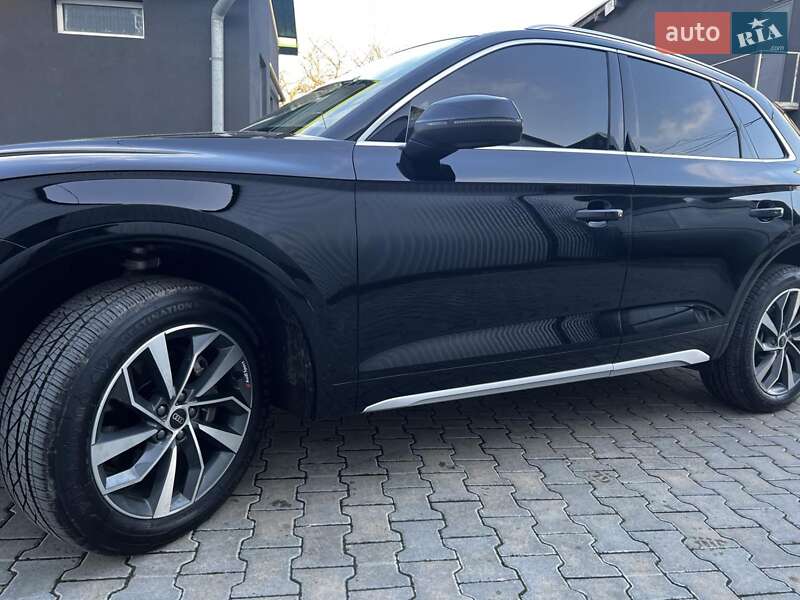Внедорожник / Кроссовер Audi Q5 2020 в Стрые