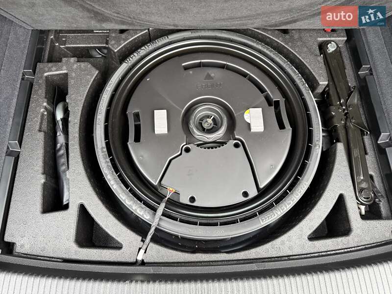 Внедорожник / Кроссовер Audi Q5 2020 в Львове фото 58 Внедорожник / Кроссовер Audi Q5 2020 в Львове