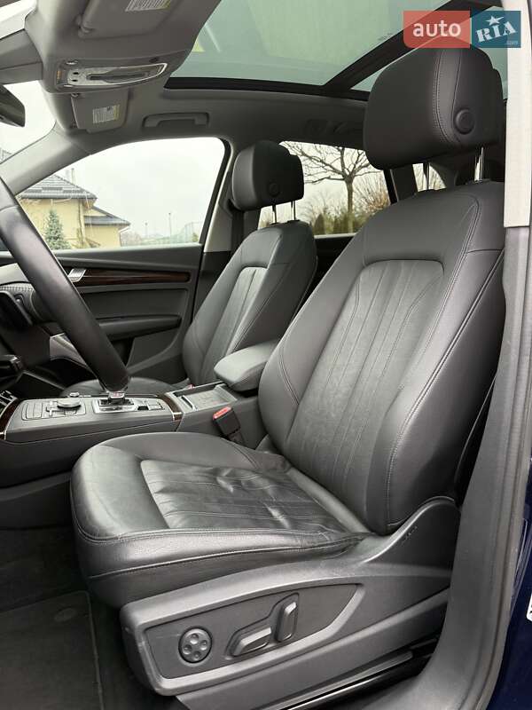 Внедорожник / Кроссовер Audi Q5 2020 в Львове фото 68 Внедорожник / Кроссовер Audi Q5 2020 в Львове