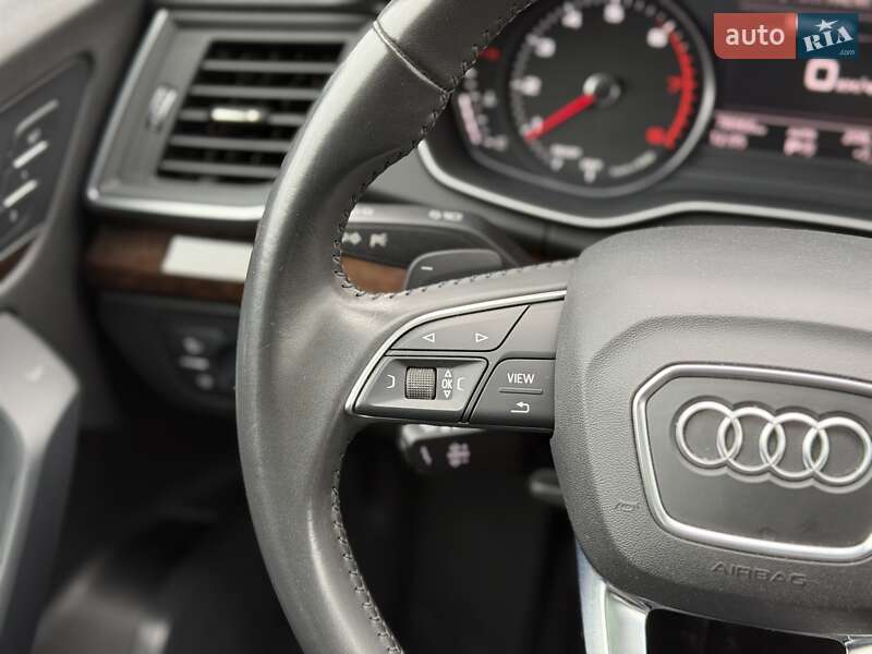 Внедорожник / Кроссовер Audi Q5 2020 в Львове фото 100 Внедорожник / Кроссовер Audi Q5 2020 в Львове