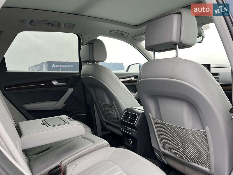 Внедорожник / Кроссовер Audi Q5 2018 в Львове фото 21 Внедорожник / Кроссовер Audi Q5 2018 в Львове